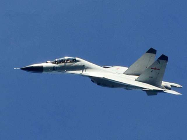 紅外技術(shù)代表未來！殲16戰(zhàn)斗機(jī)大顯身手，美國奮力追趕難彌補(bǔ)差距